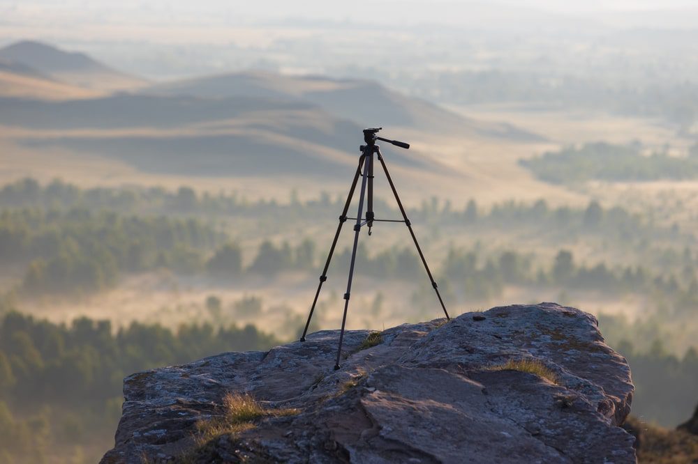 Best-Tripods-For-Spotting-Scope
